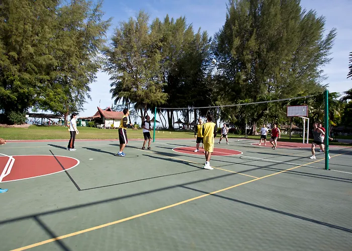 The Bayview Beach Resort