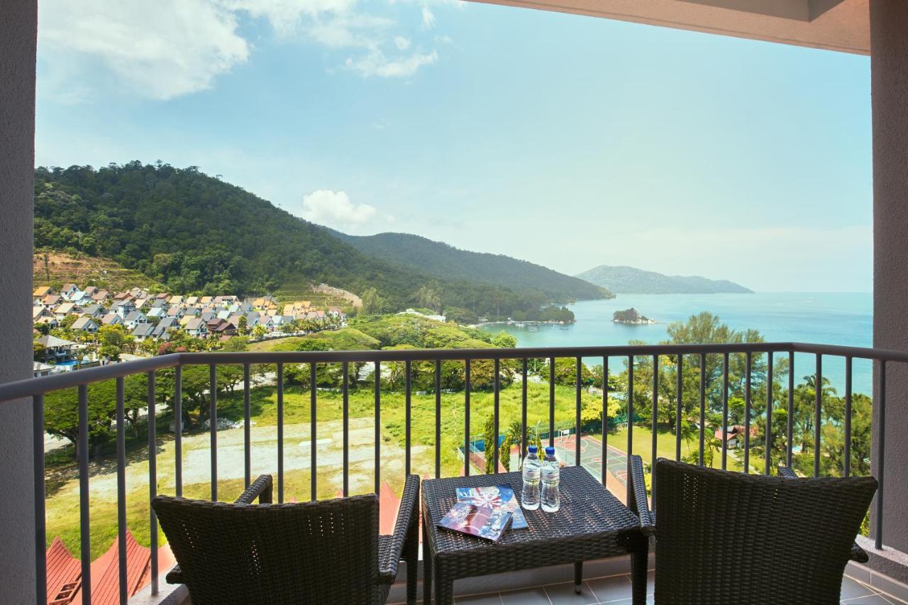 Resort The Bayview 4*